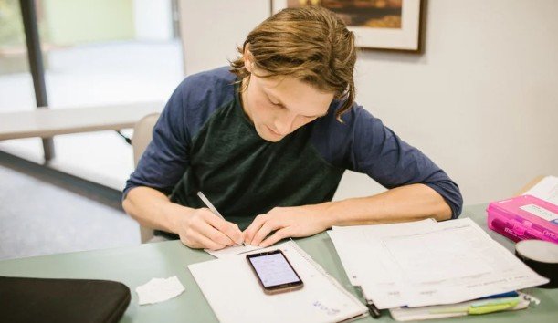 How Should You Study for Different Types of Finals