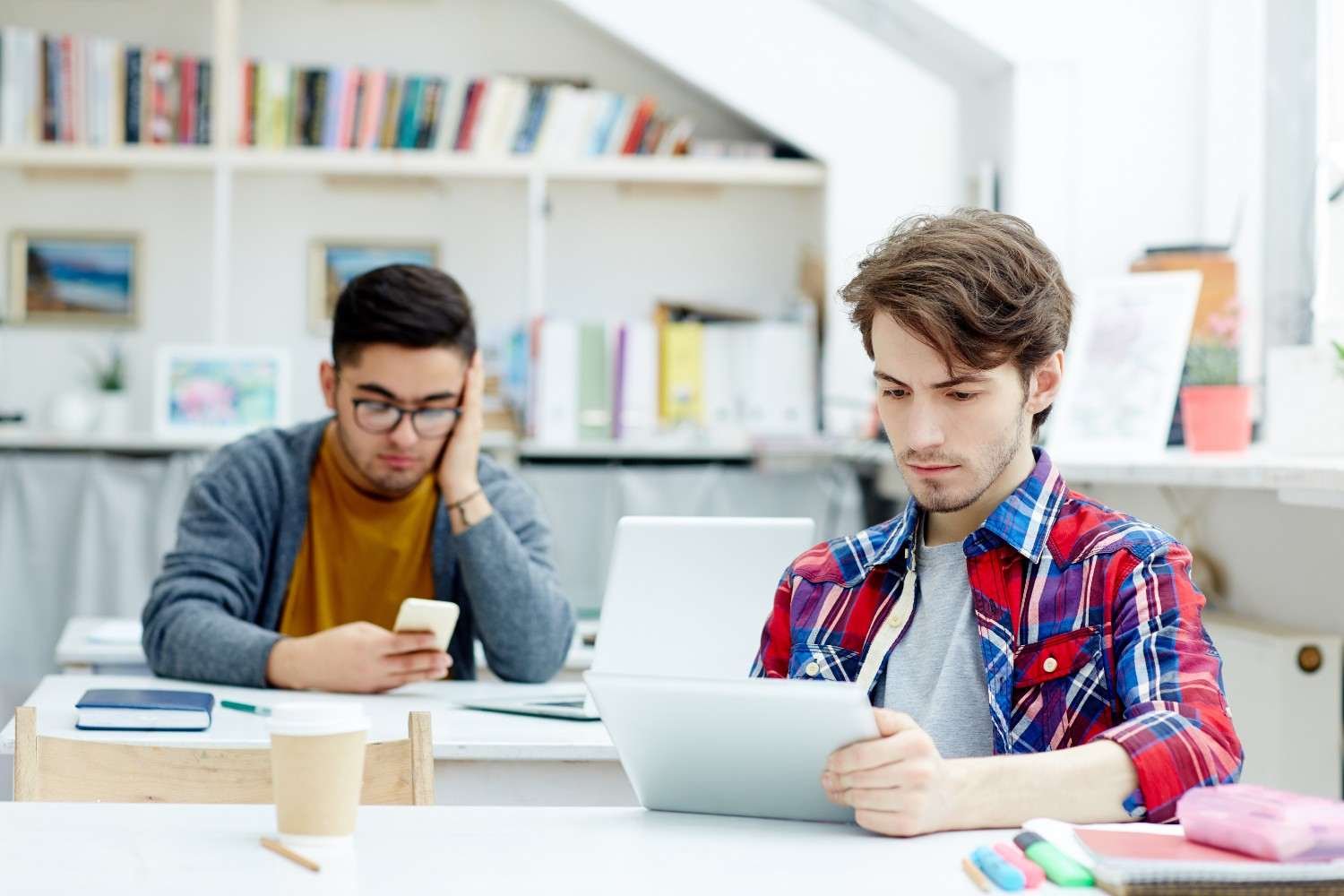 Where Should I Study During Gaps on a US College Campus?